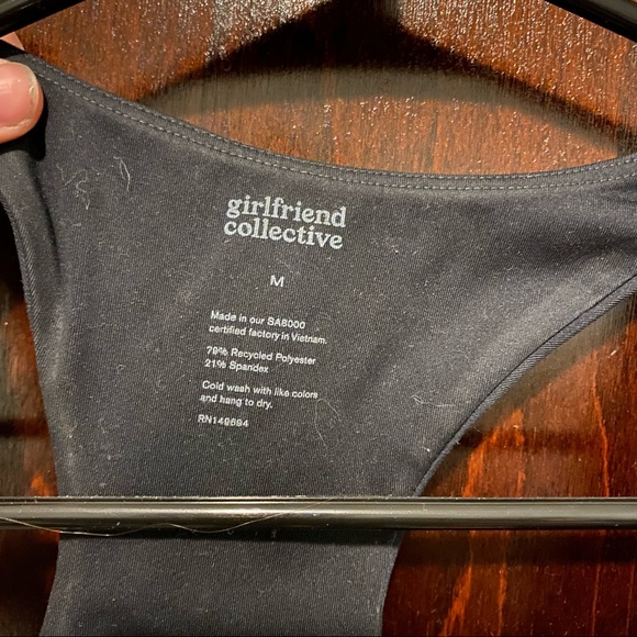 Girlfriend Collective Paloma Zip Bra - Picture 2 of 3